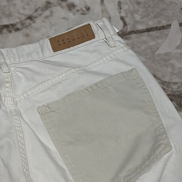 PacSun Sunwear Off White Patchwork Dad Jeans - Picture 5 of 7